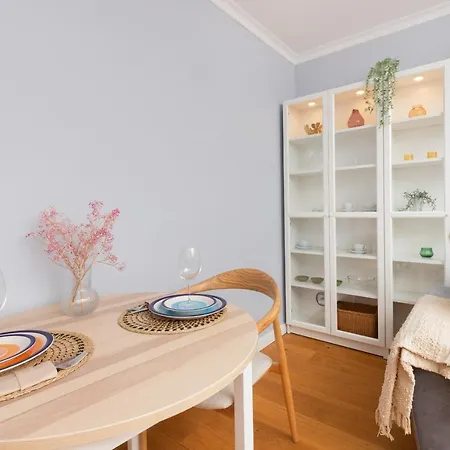 Cozy Pastel Two Bedroom In By Renters Apartament Gdynia