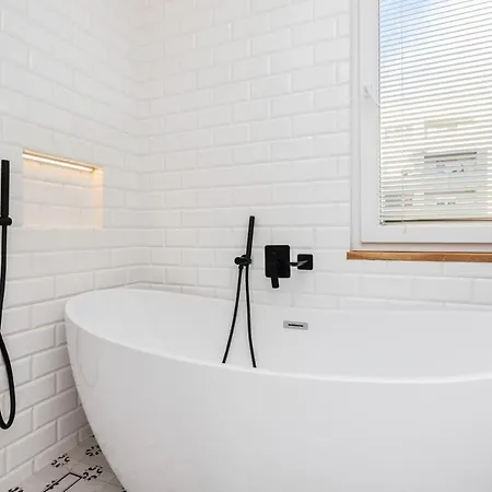 Cozy Pastel Two Bedroom In By Renters * Гдыня