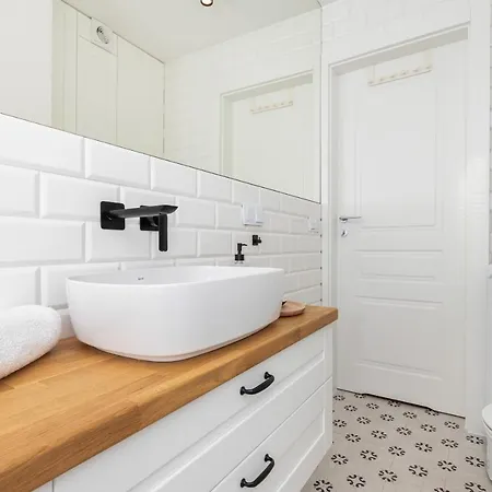 Apartament Cozy Pastel Two Bedroom In By Renters Gdynia