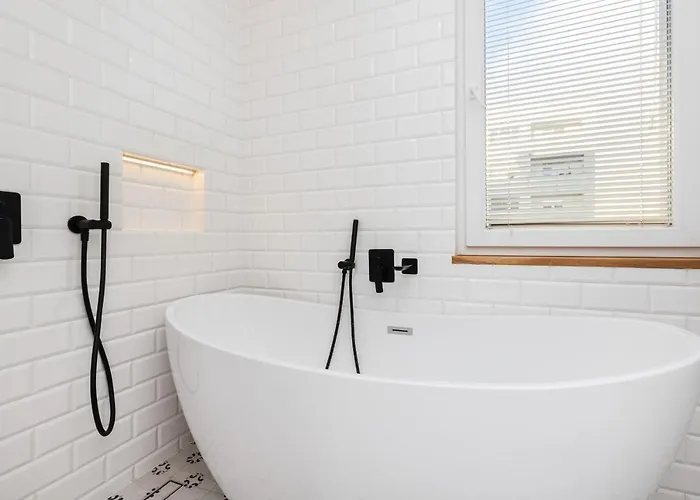 Cozy Pastel Two Bedroom In By Renters * Gdynia